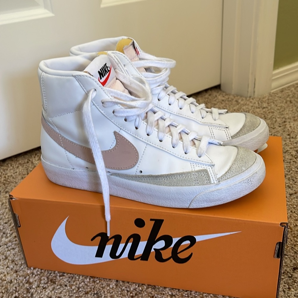 Nike W Blazer Mid ‘77 - Picture 5 of 8